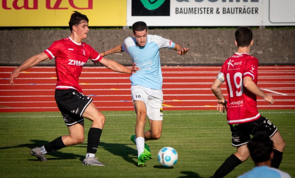 Bader Belhaj gegen den FC Rotenberg