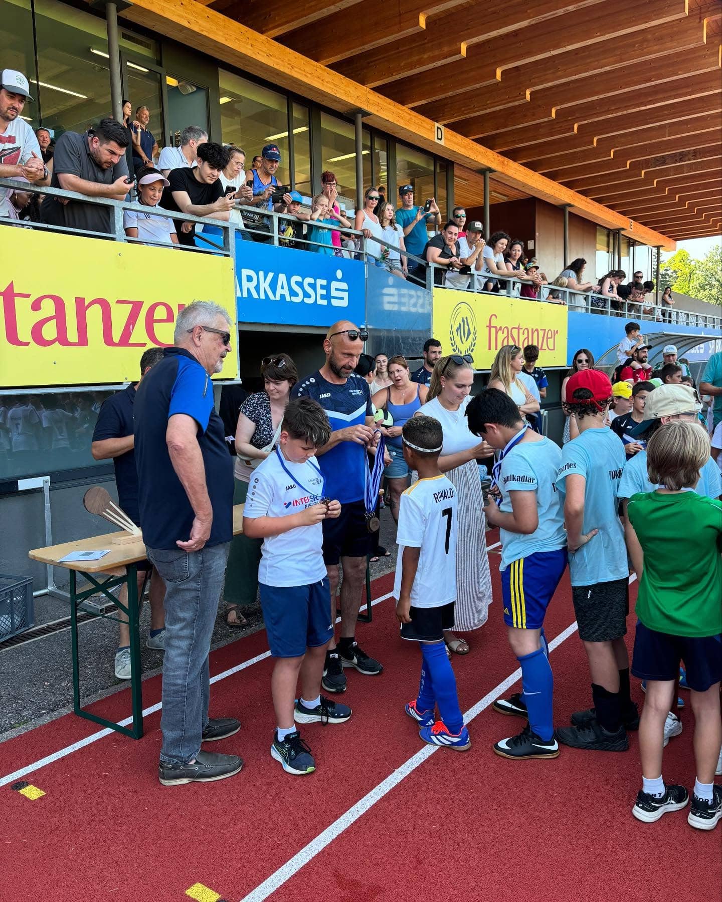 502576995_18166010545348692_2535328063800703969_n