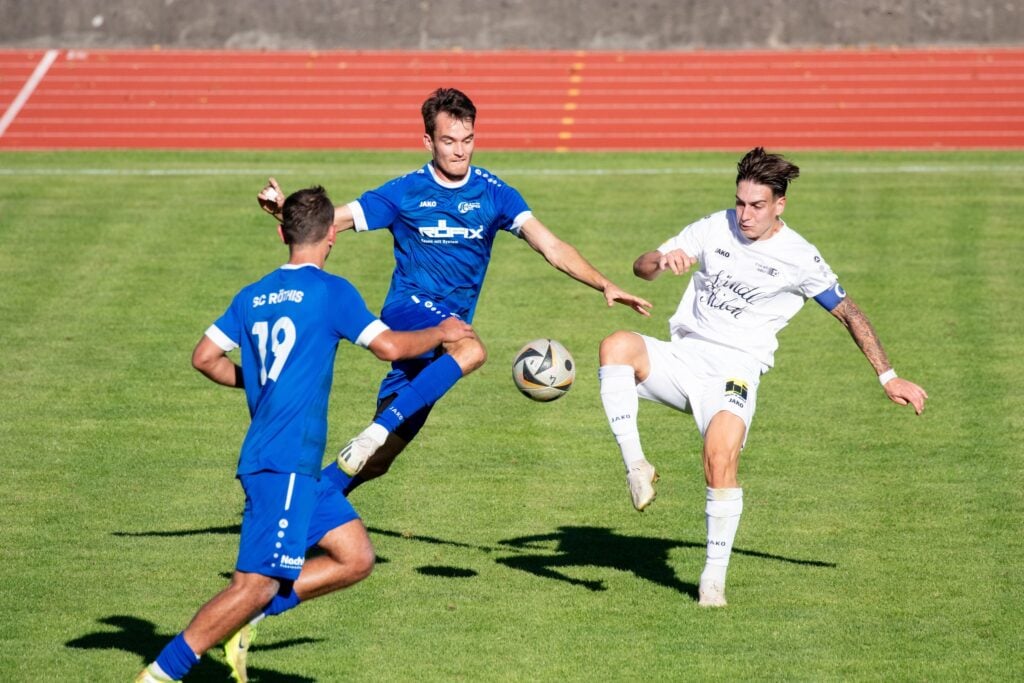 Nebojsa Spasojevic im Zweikampf
